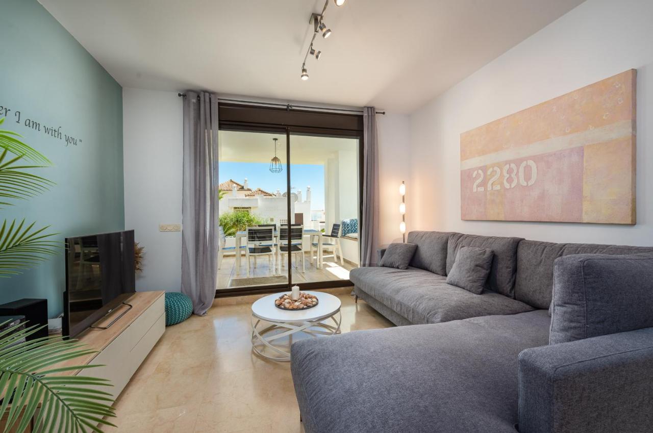 2149-Amazing Groundfloor 3 Bedrooms On Golf, Pools Alcaidesa Kültér fotó