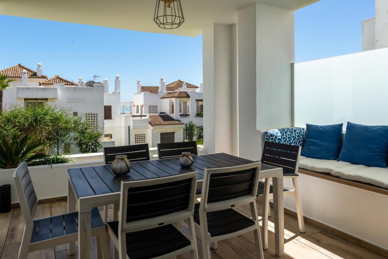 2149-Amazing Groundfloor 3 Bedrooms On Golf, Pools Alcaidesa Kültér fotó