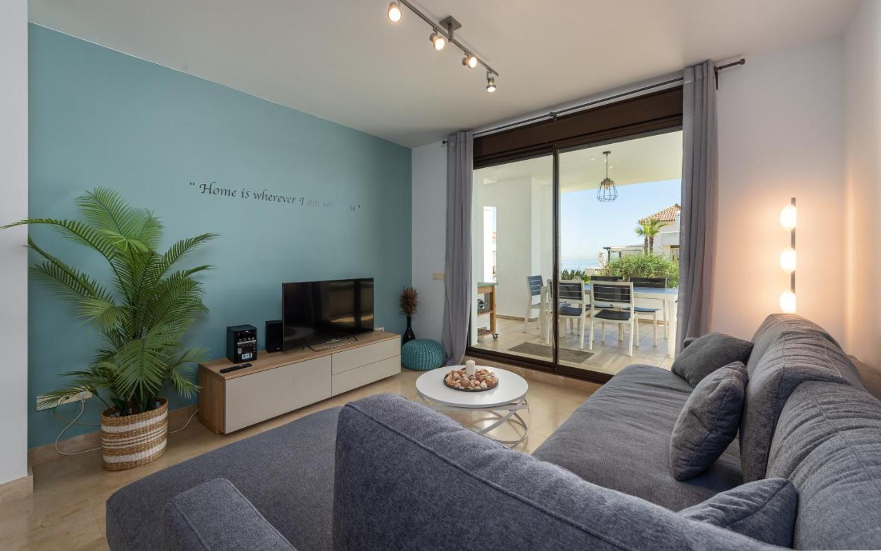 2149-Amazing Groundfloor 3 Bedrooms On Golf, Pools Alcaidesa Kültér fotó