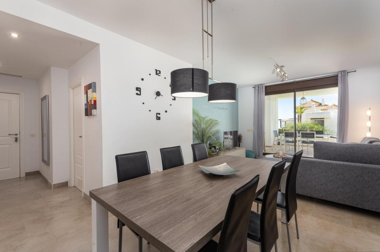 2149-Amazing Groundfloor 3 Bedrooms On Golf, Pools Alcaidesa Kültér fotó