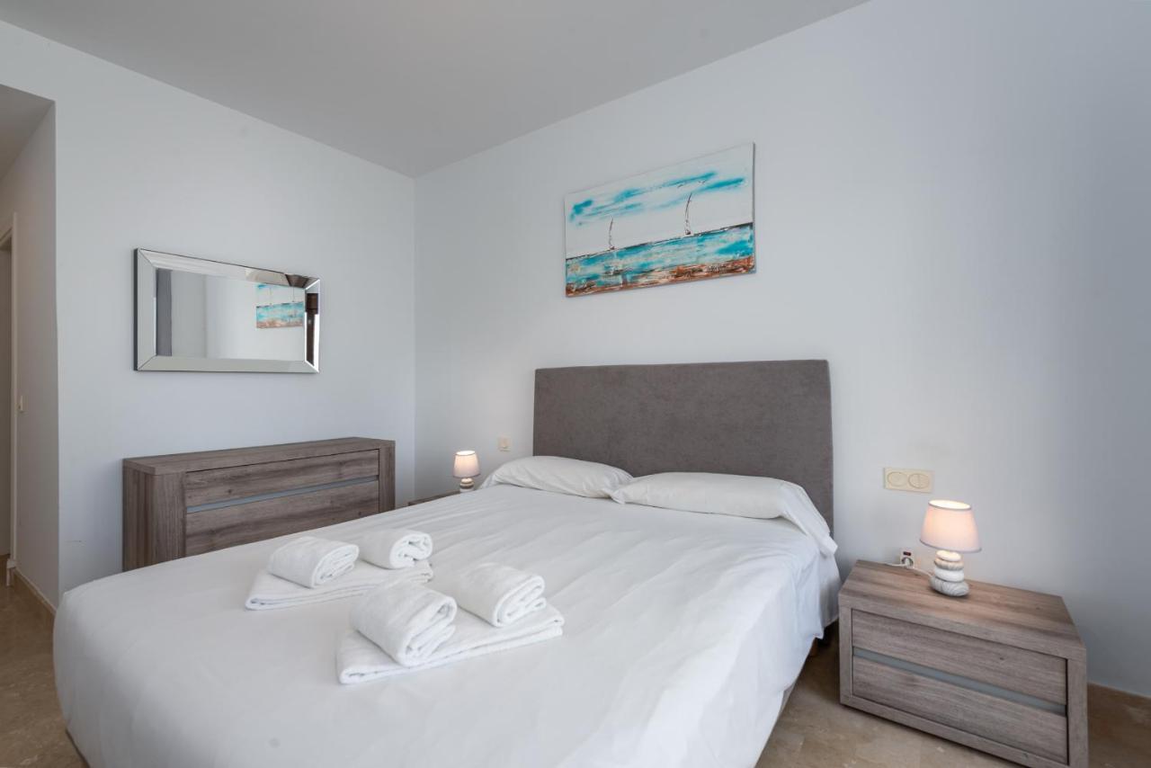 2149-Amazing Groundfloor 3 Bedrooms On Golf, Pools Alcaidesa Kültér fotó