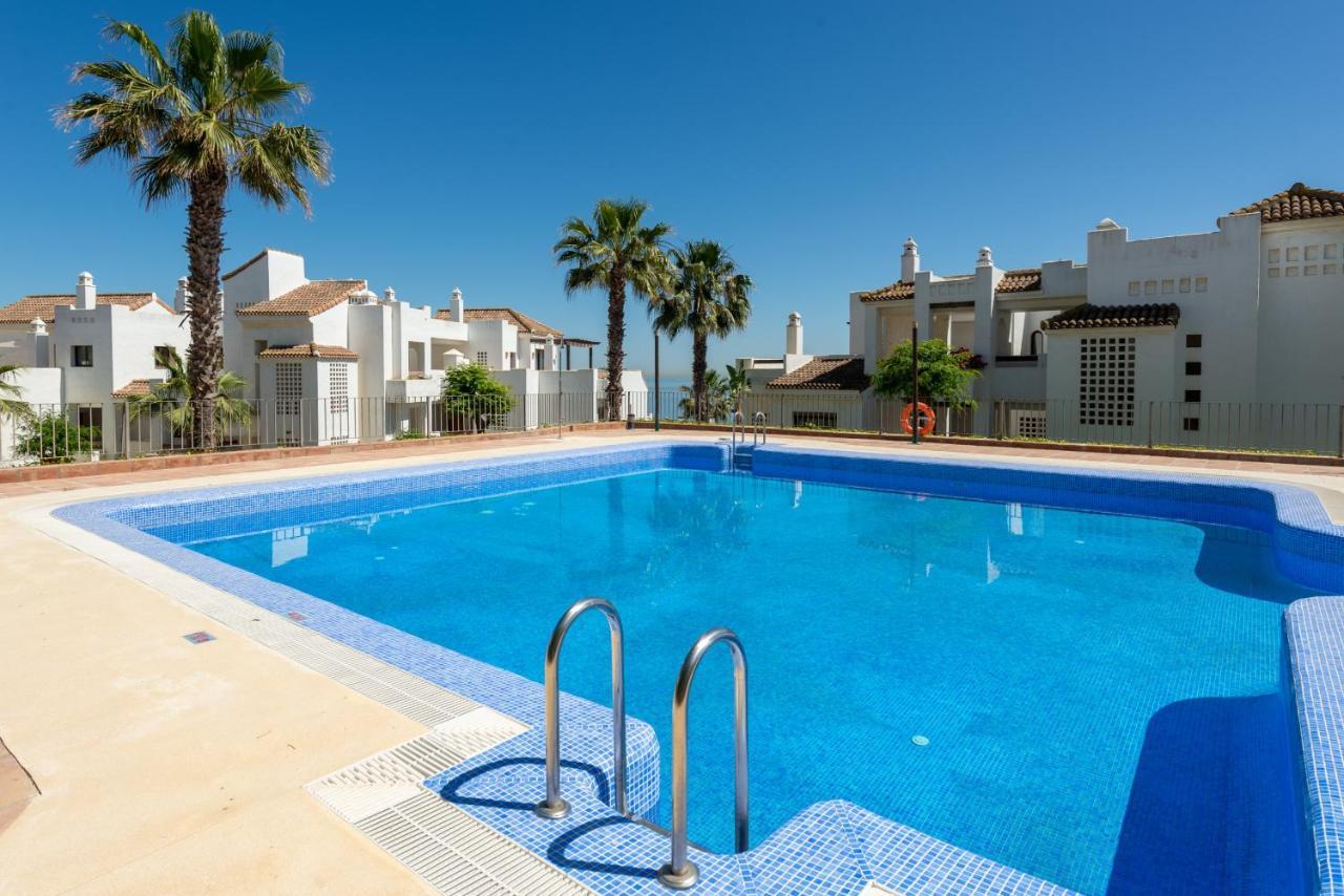 2149-Amazing Groundfloor 3 Bedrooms On Golf, Pools Alcaidesa Kültér fotó
