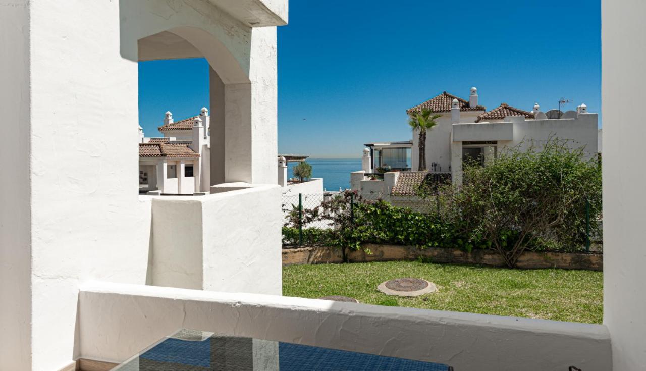 2149-Amazing Groundfloor 3 Bedrooms On Golf, Pools Alcaidesa Kültér fotó