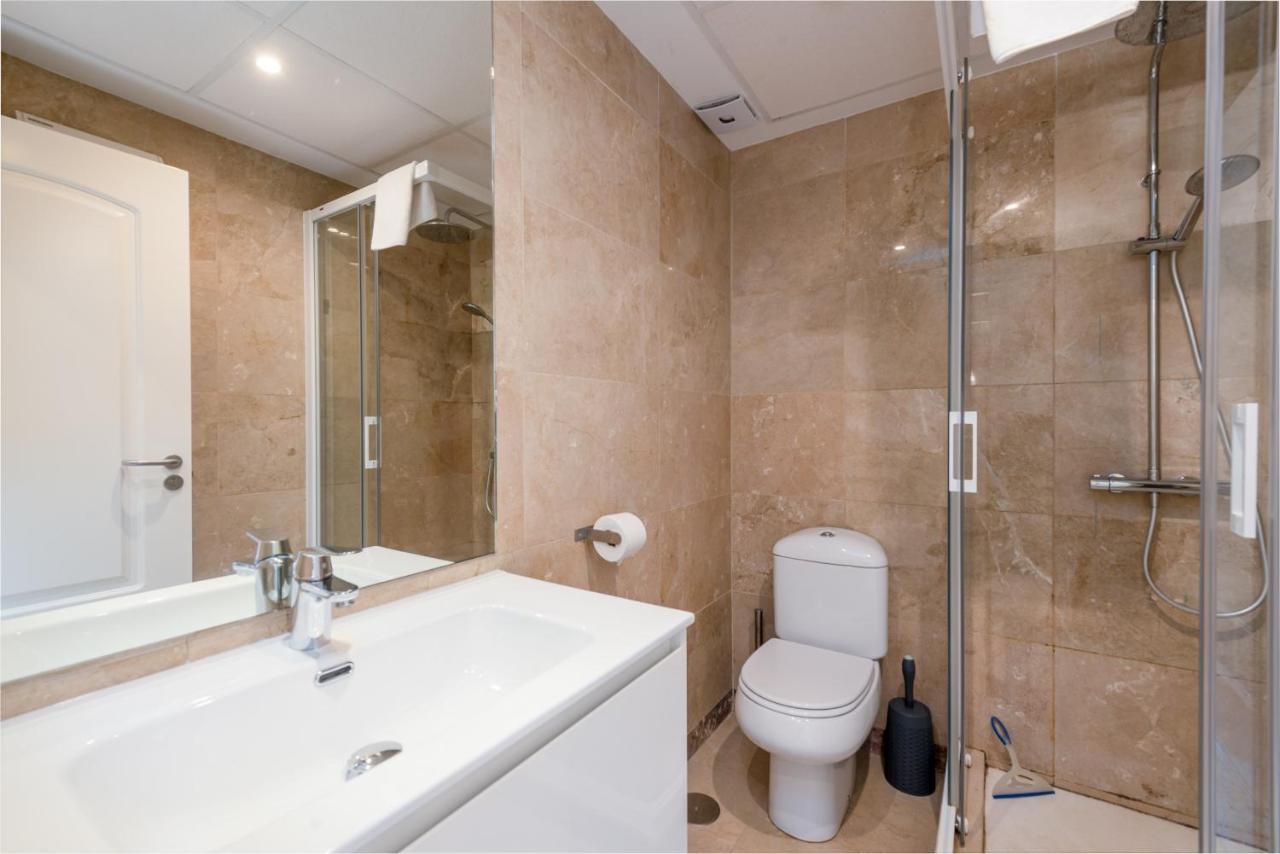 2149-Amazing Groundfloor 3 Bedrooms On Golf, Pools Alcaidesa Kültér fotó