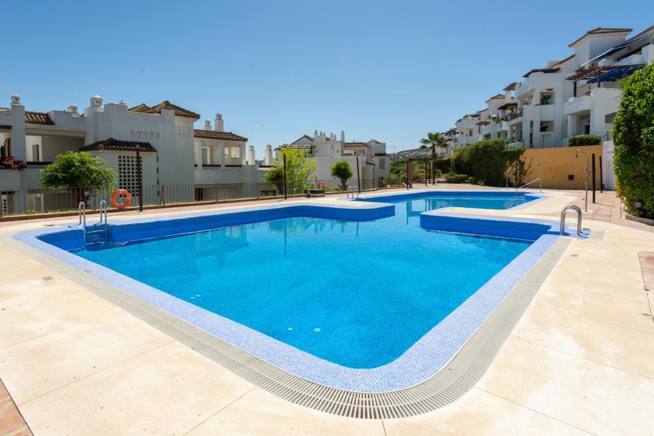 2149-Amazing Groundfloor 3 Bedrooms On Golf, Pools Alcaidesa Kültér fotó